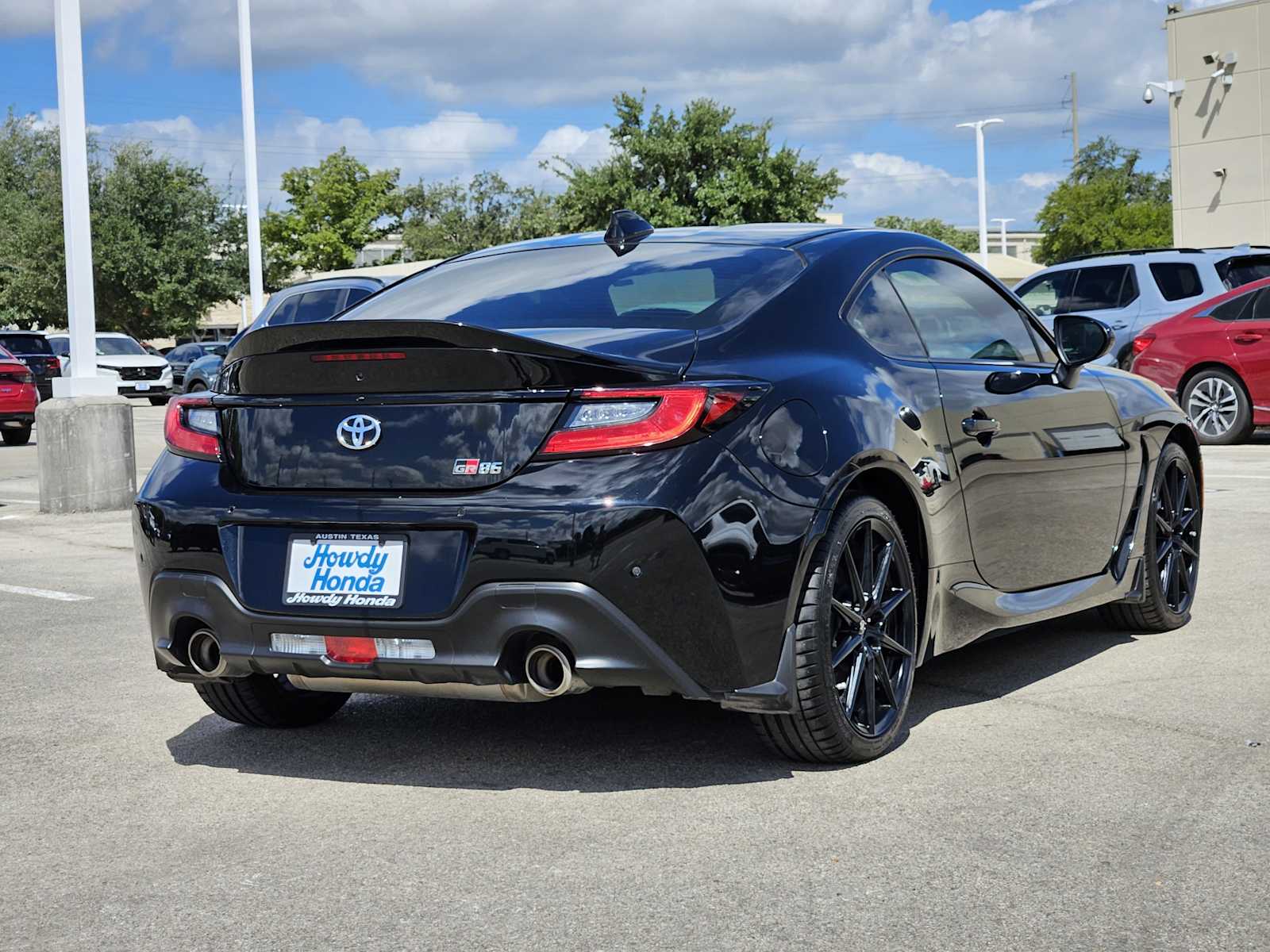 Thumbnail: 2023 Toyota GR86 - 5
