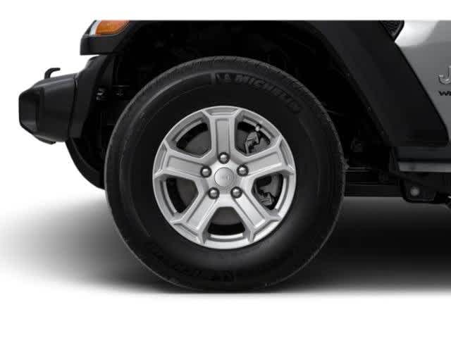 Thumbnail: 2019 Jeep Wrangler - 14