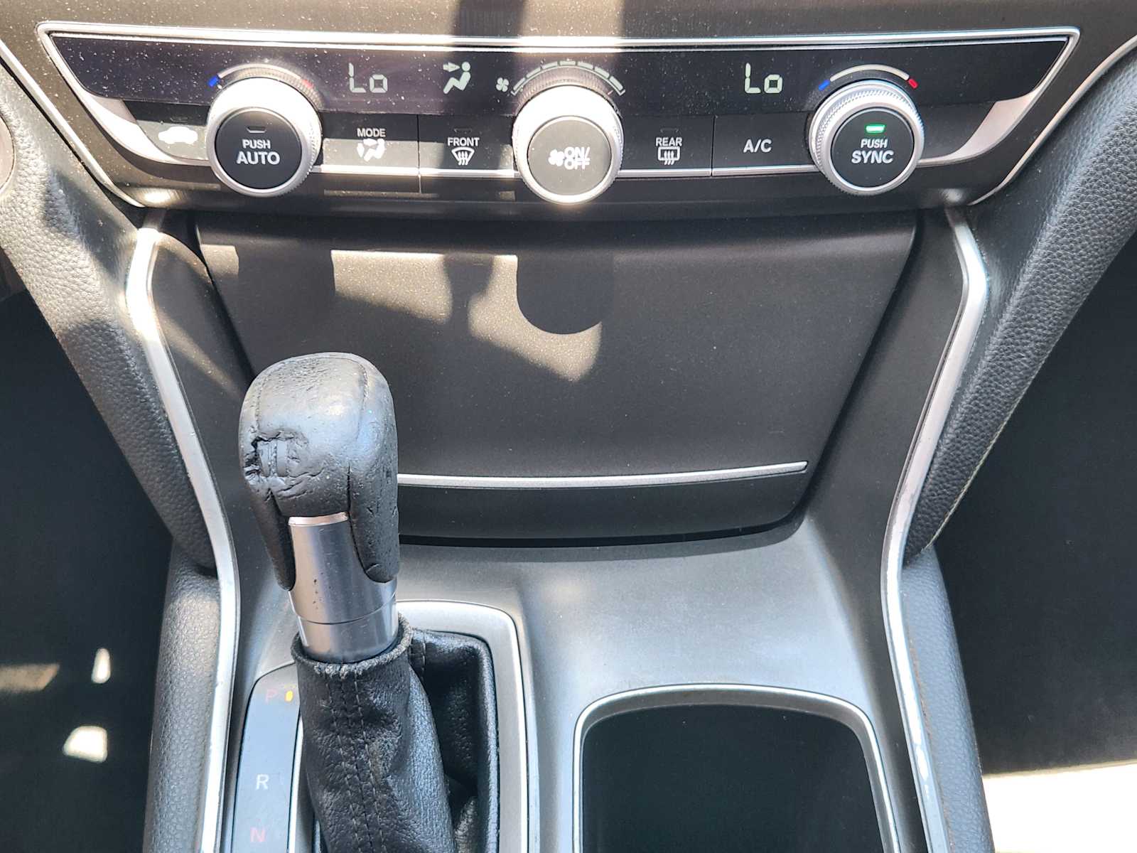 Thumbnail: 2019 Honda Accord - 18