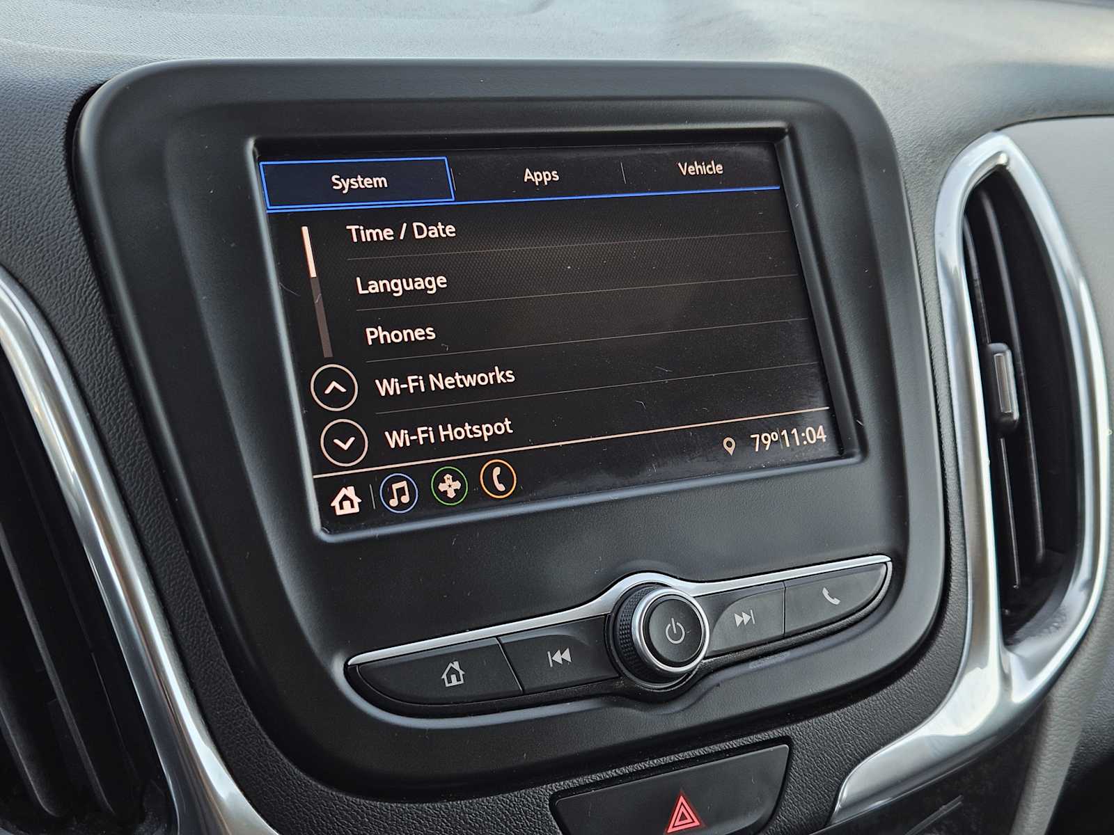 Thumbnail: 2020 Chevrolet Equinox - 15