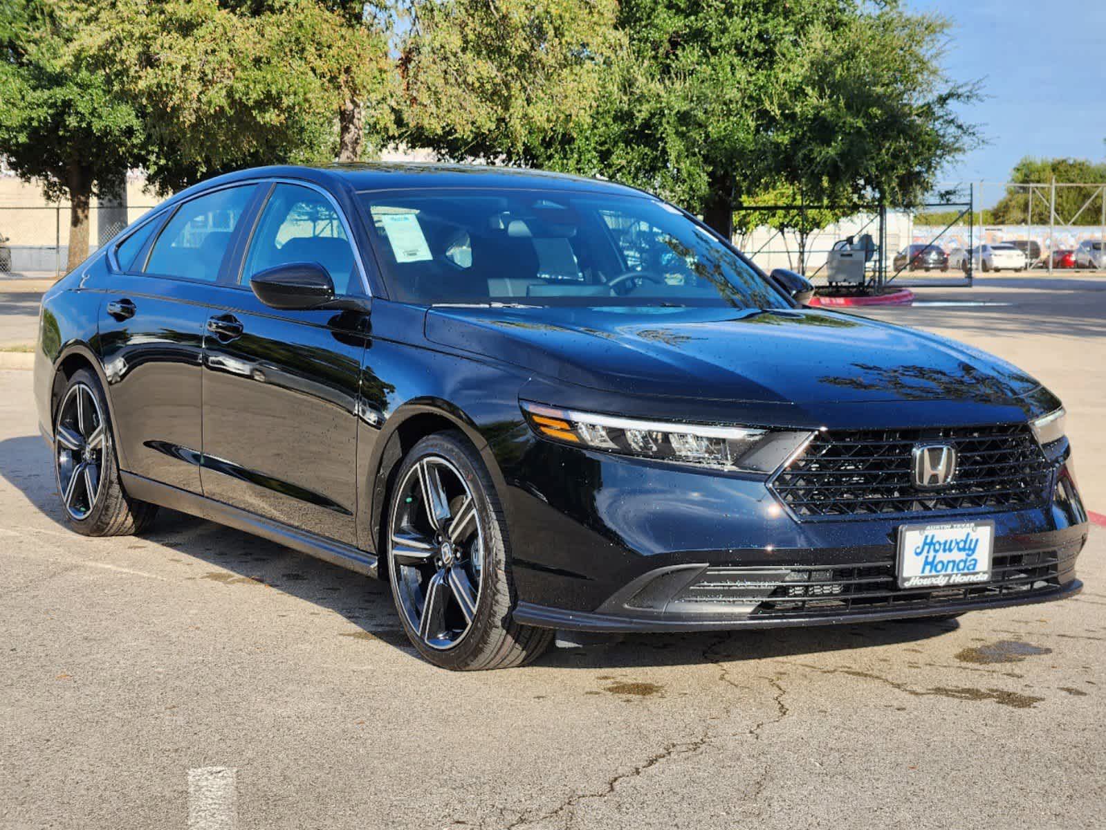 2025 Honda Accord Hybrid Sport photo 2