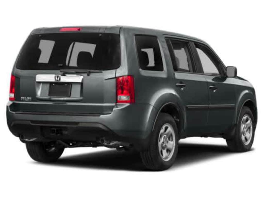 Used 2015 Honda Pilot LX SUV
