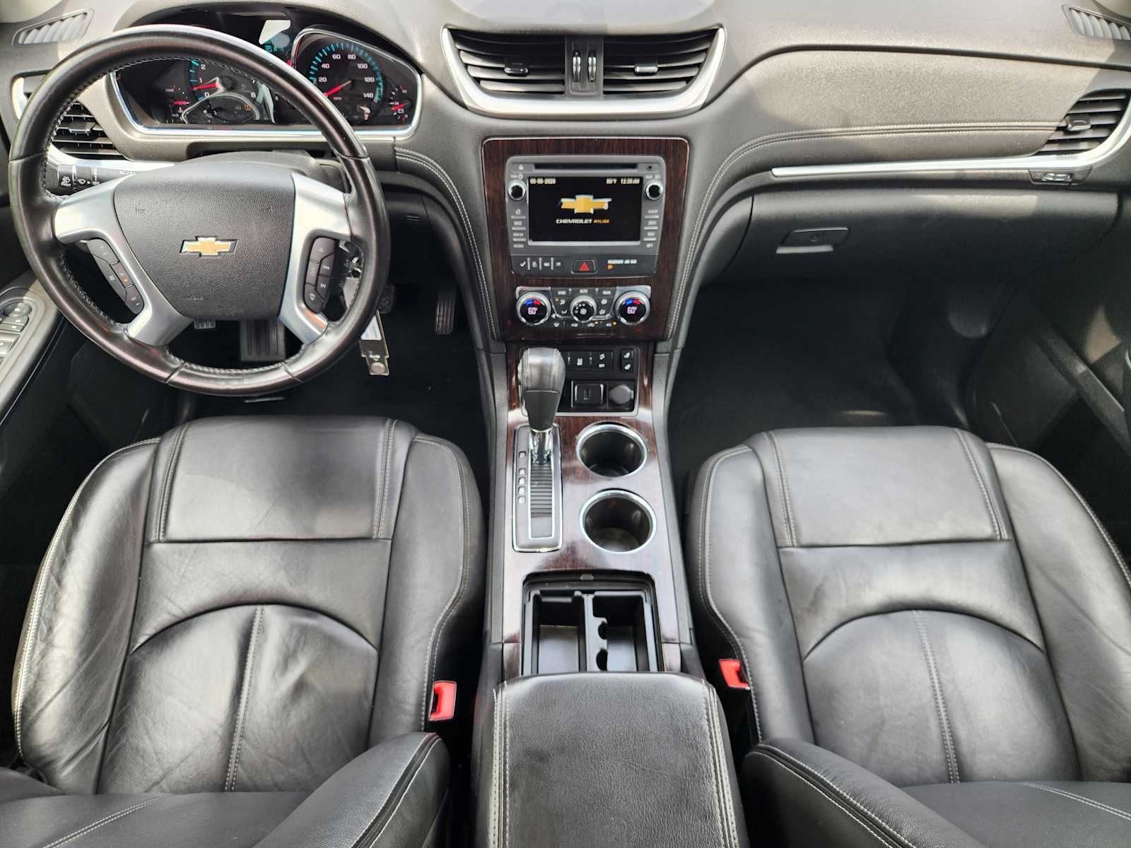 Thumbnail: 2017 Chevrolet Traverse - 25