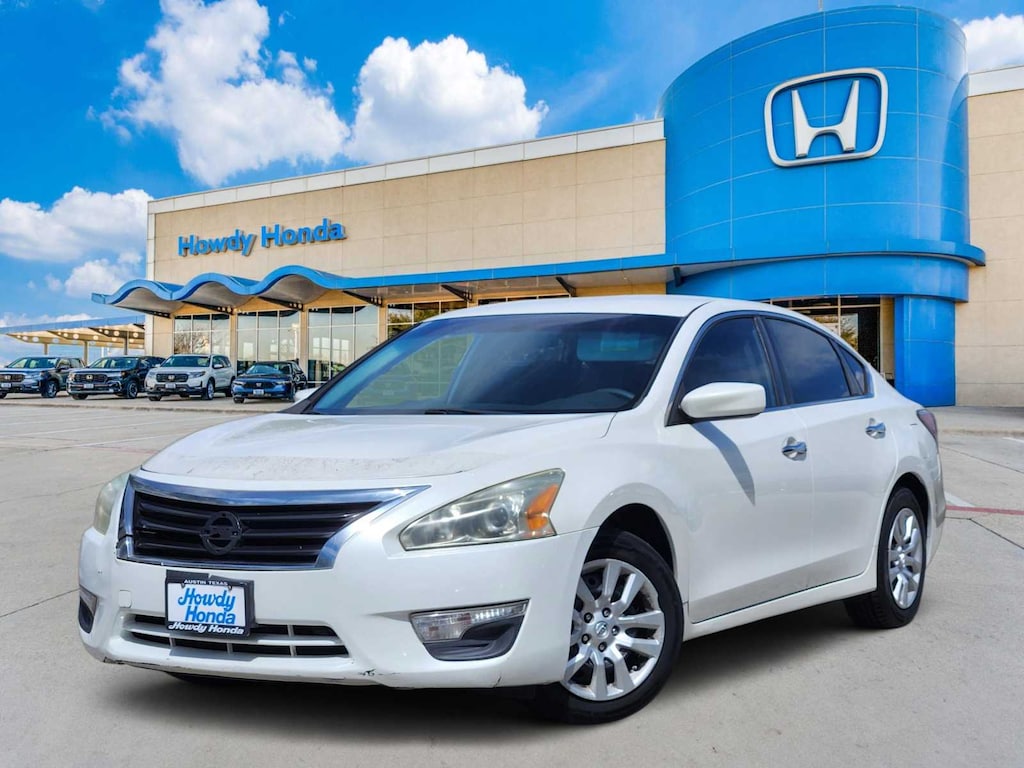 Used 2015 Nissan Altima 2.5 Sedan
