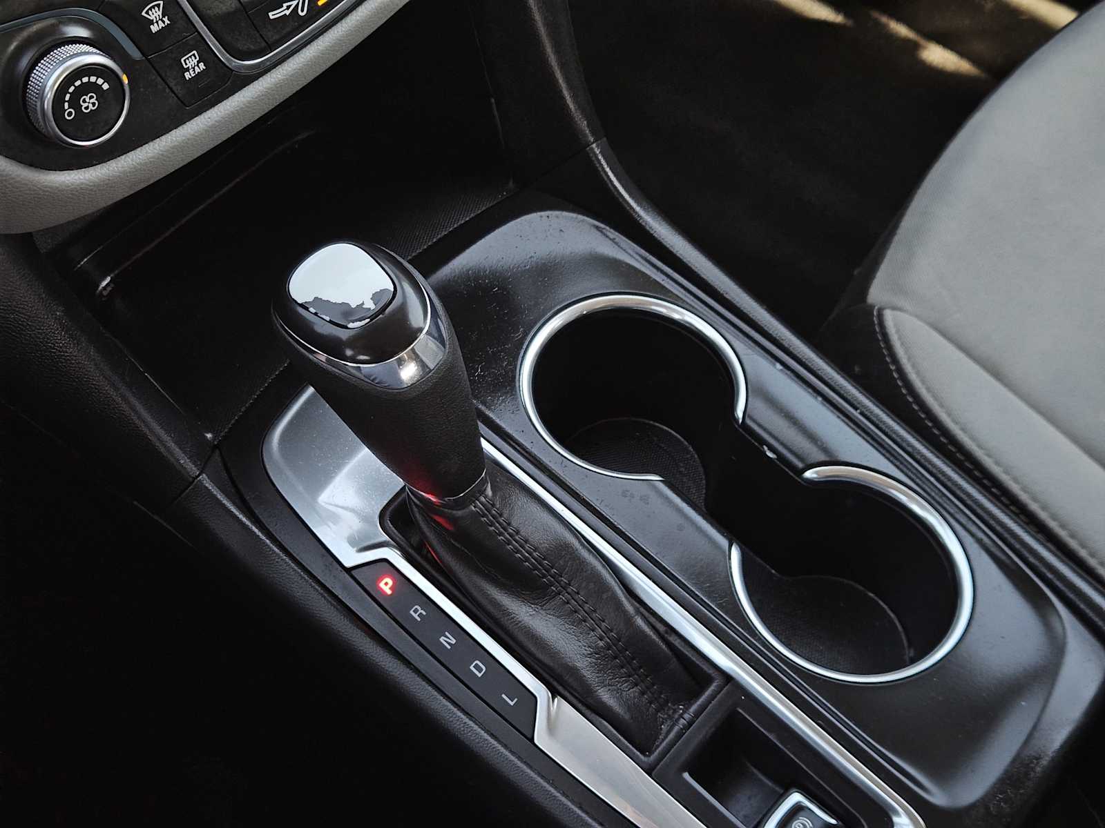 Thumbnail: 2020 Chevrolet Equinox - 18