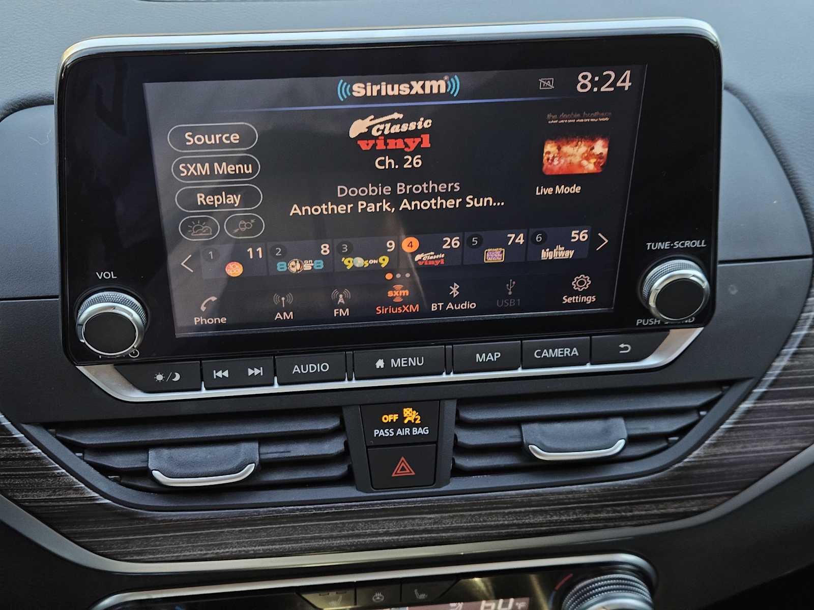 Thumbnail: 2020 Nissan Altima - 17