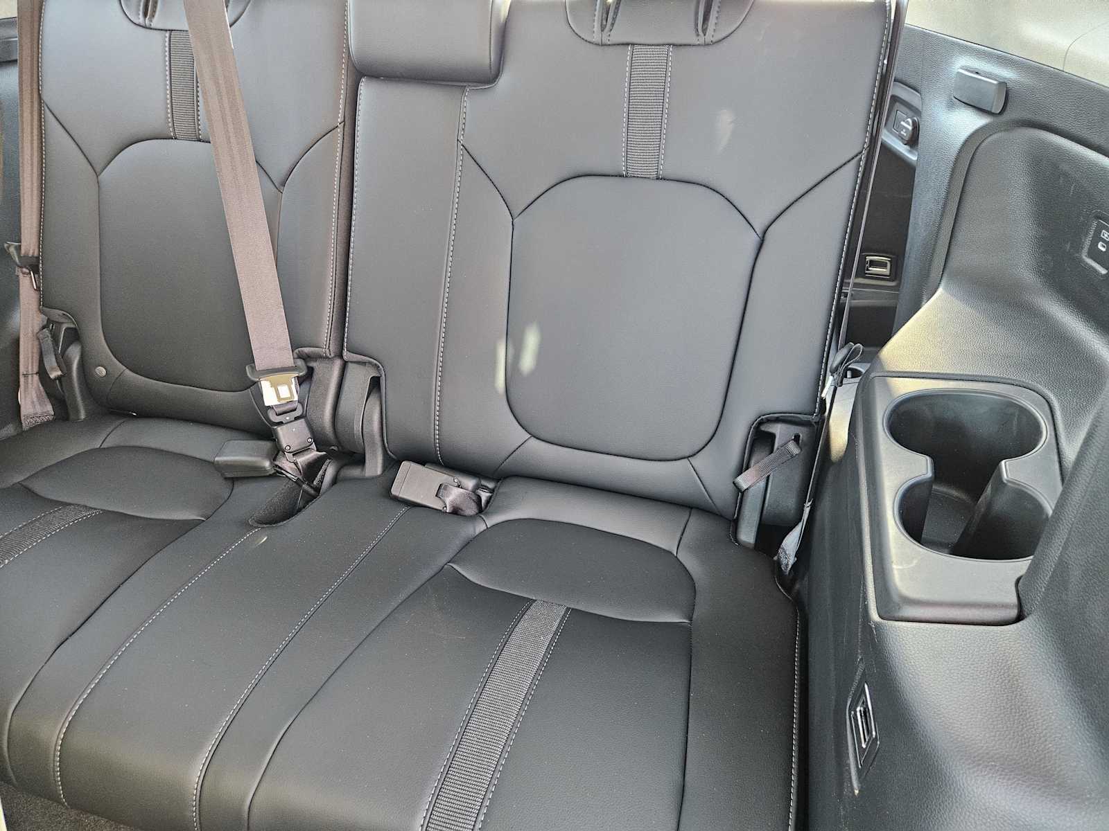 Thumbnail: 2025 Honda Pilot - 28