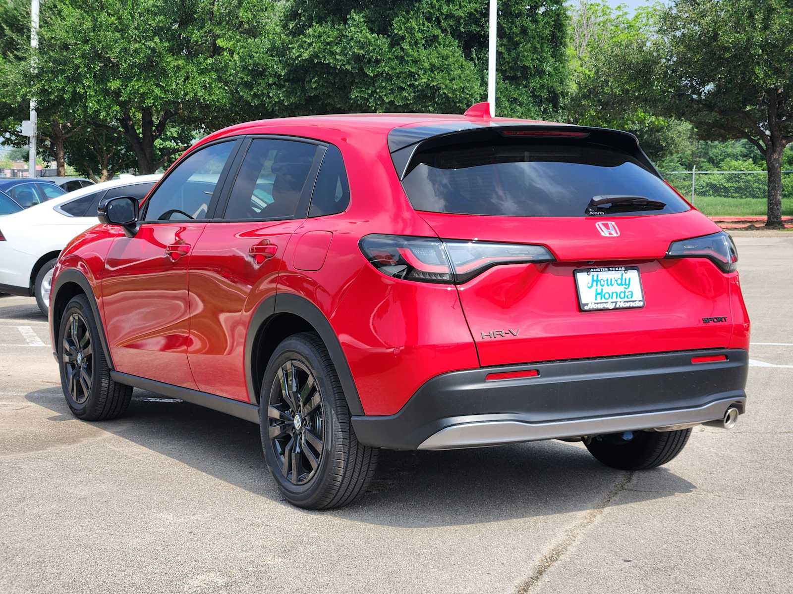 Thumbnail: 2027 Honda HR-V - 4