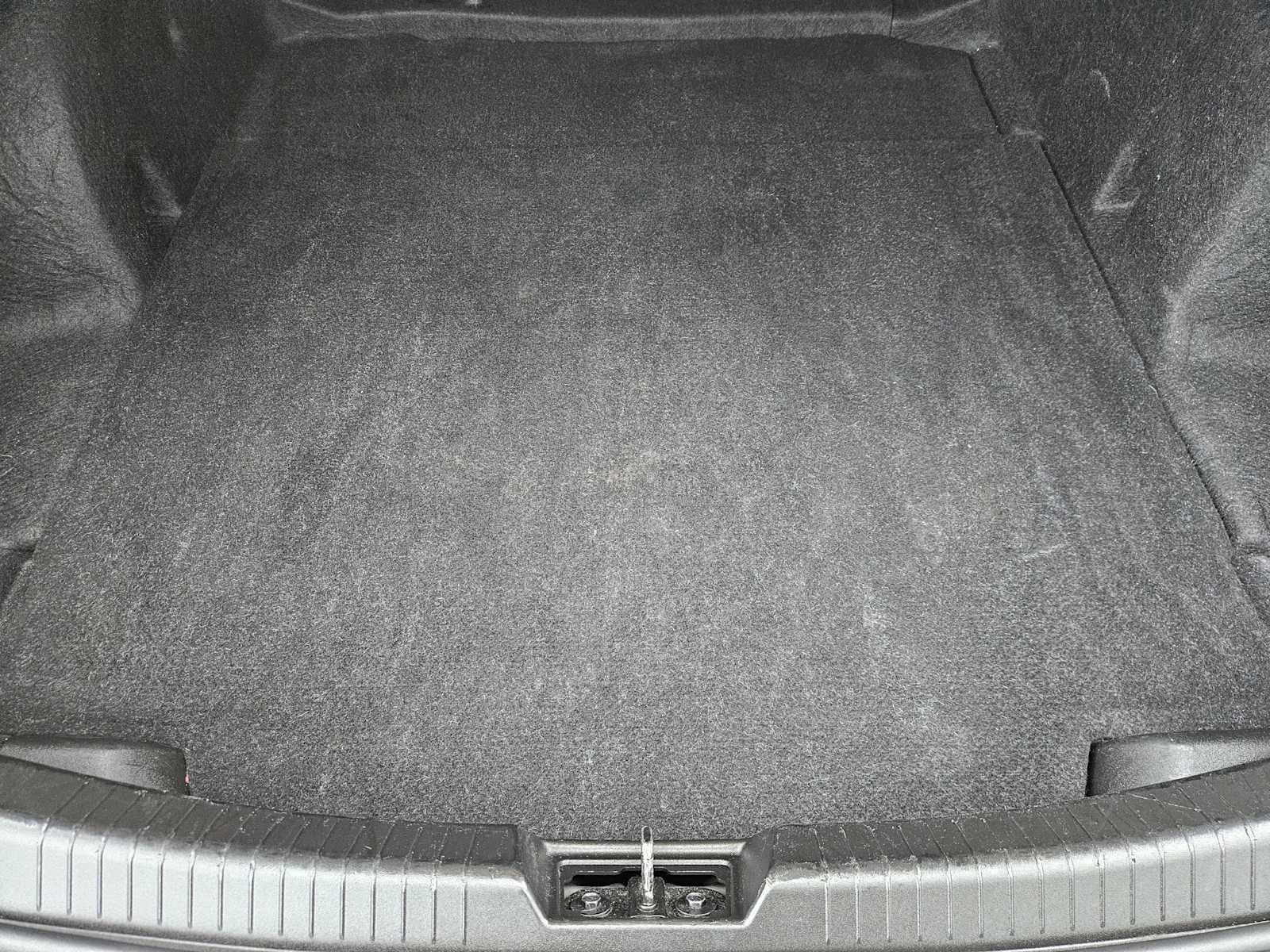 Thumbnail: 2023 Chevrolet Malibu - 30