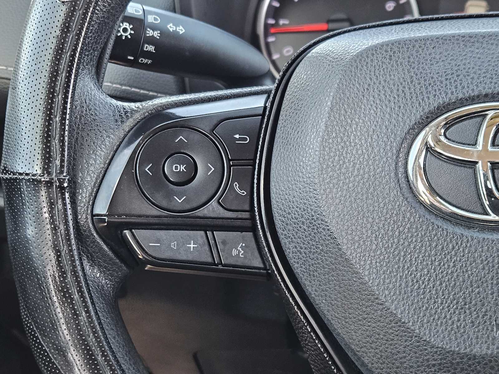 Thumbnail: 2020 Toyota RAV4 - 26