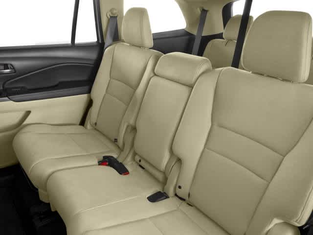 Thumbnail: 2016 Honda Pilot - 13