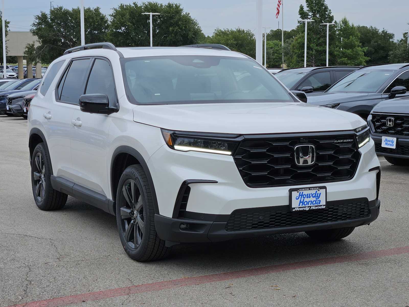 Thumbnail: 2025 Honda Pilot - 3