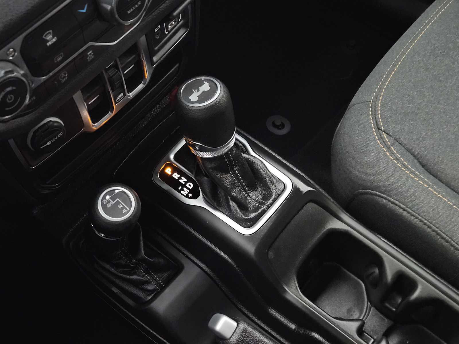 Thumbnail: 2025 Jeep Wrangler - 20