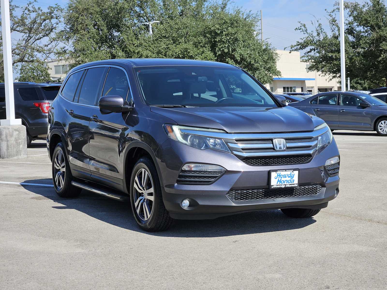 Thumbnail: 2018 Honda Pilot - 3