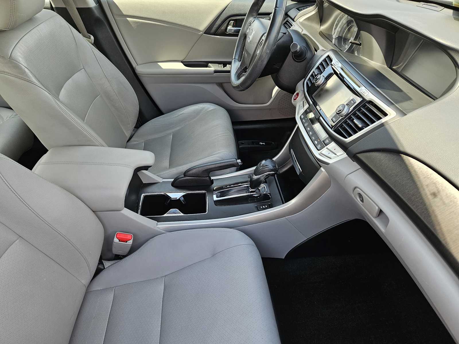 Thumbnail: 2015 Honda Accord - 14