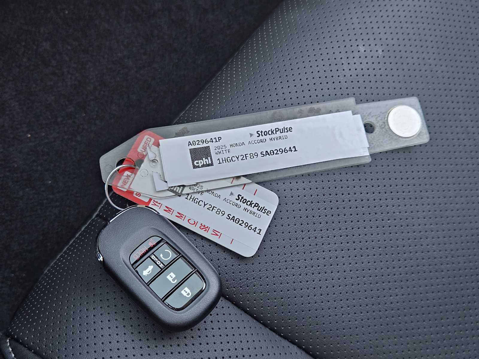 Thumbnail: 2025 Honda Accord - 32