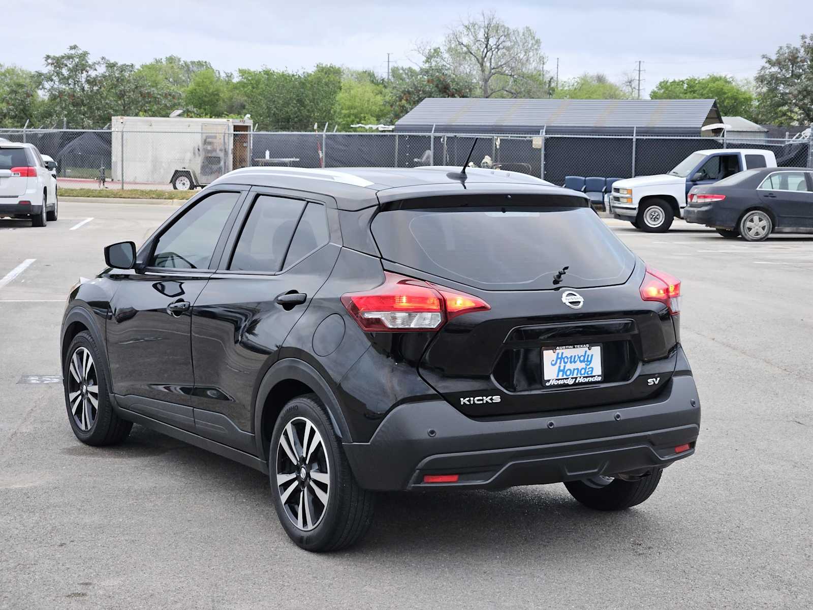 Thumbnail: 2020 Nissan Kicks - 5