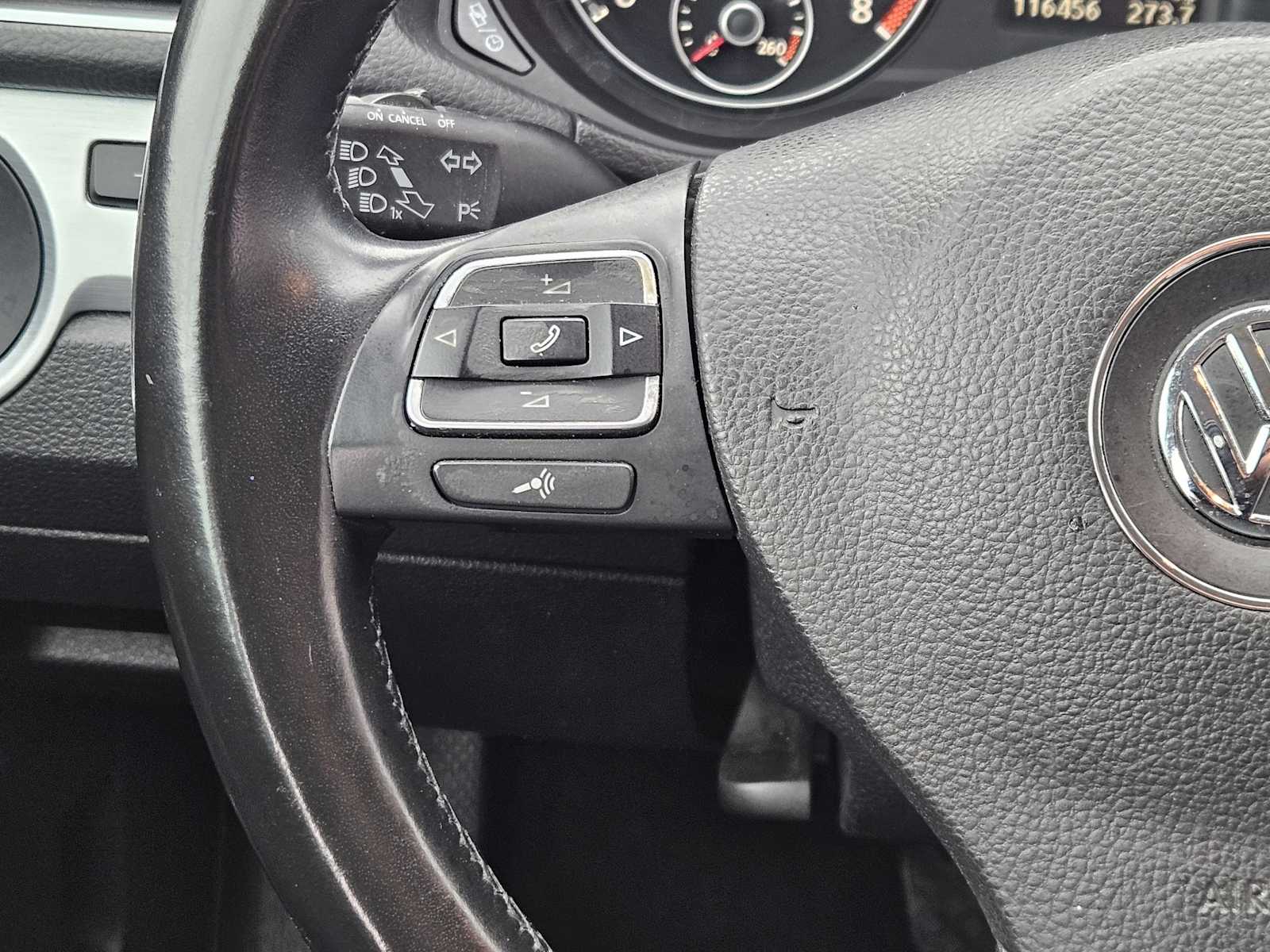 Thumbnail: 2013 Volkswagen Passat - 24