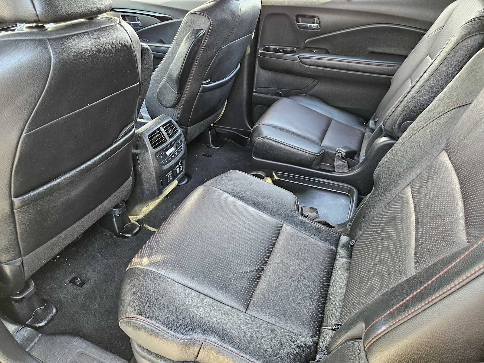 Thumbnail: 2022 Honda Pilot - 31