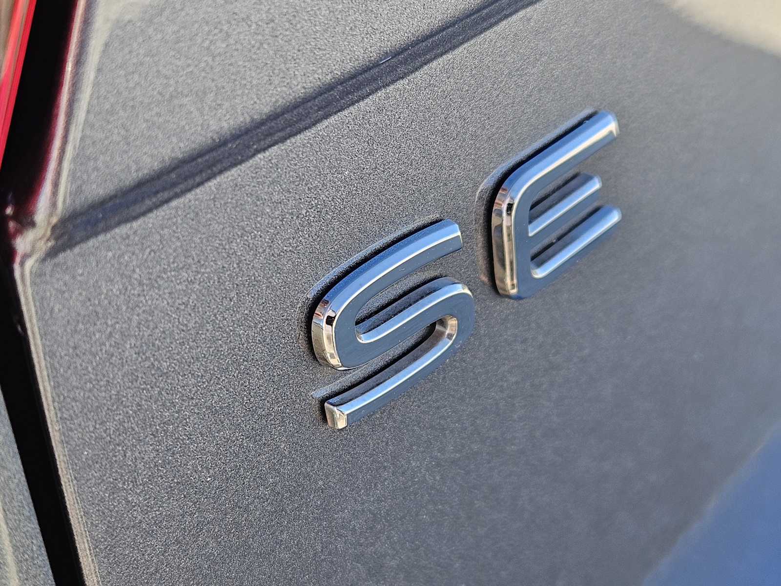 Thumbnail: 2022 Volkswagen Tiguan - 12