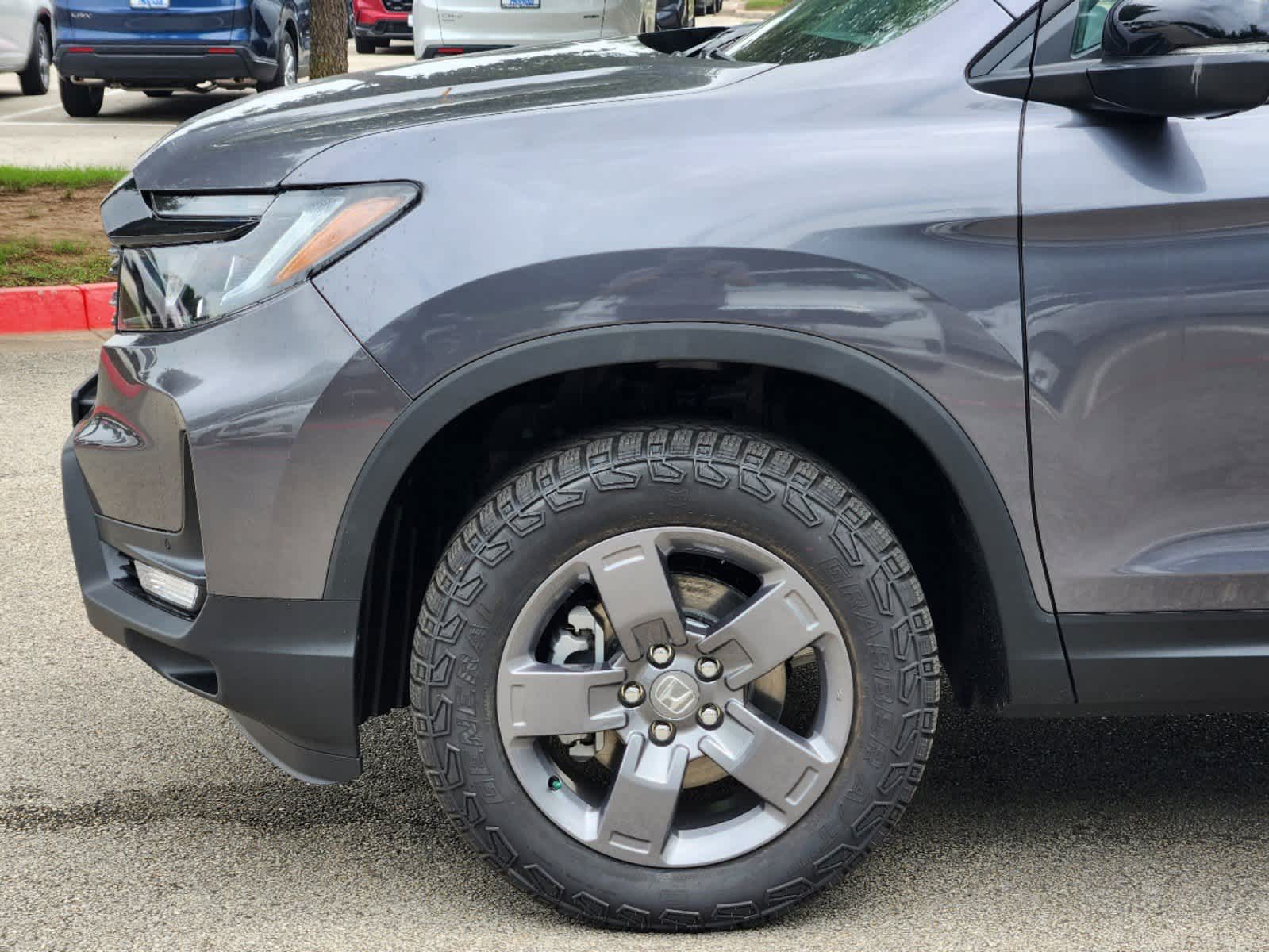 Thumbnail: 2025 Honda Ridgeline - 6
