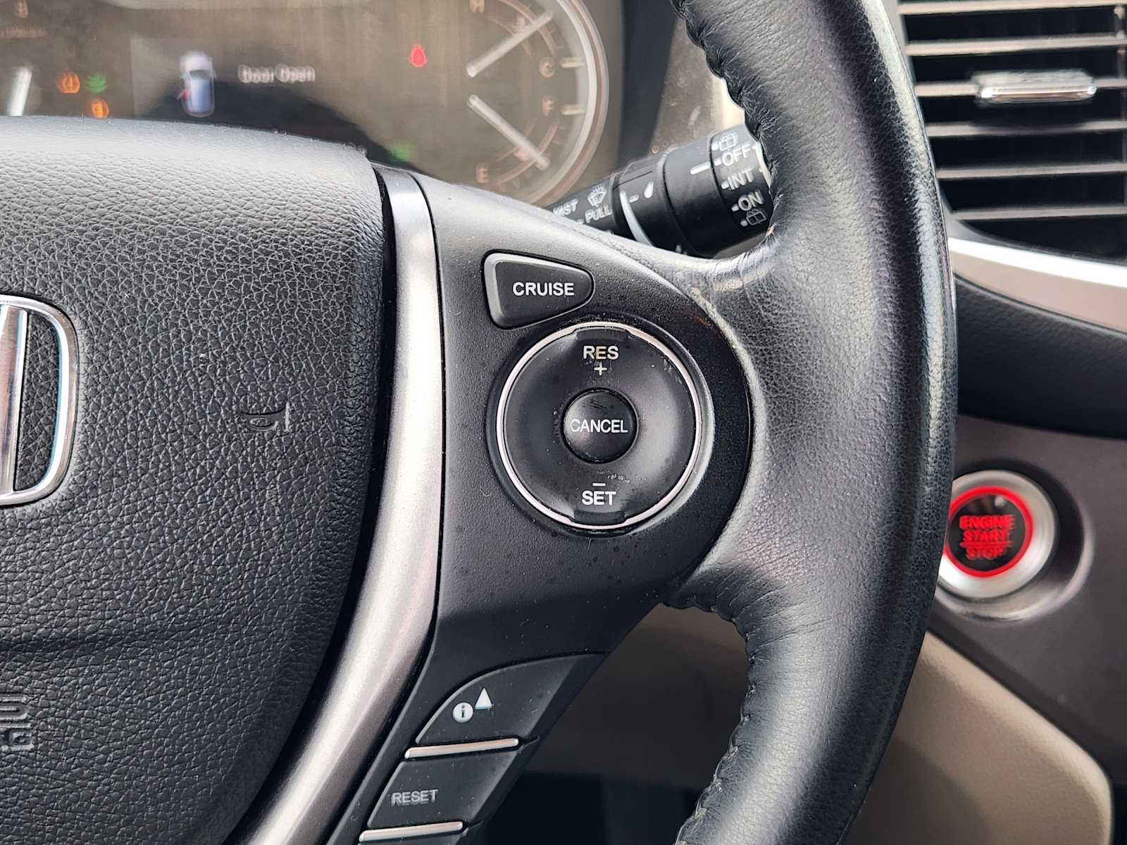 Thumbnail: 2016 Honda Pilot - 29