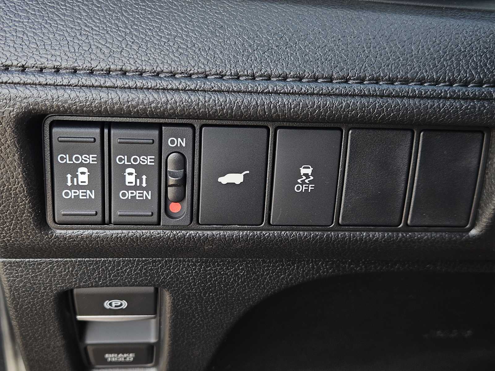 Thumbnail: 2026 Honda Odyssey - 18