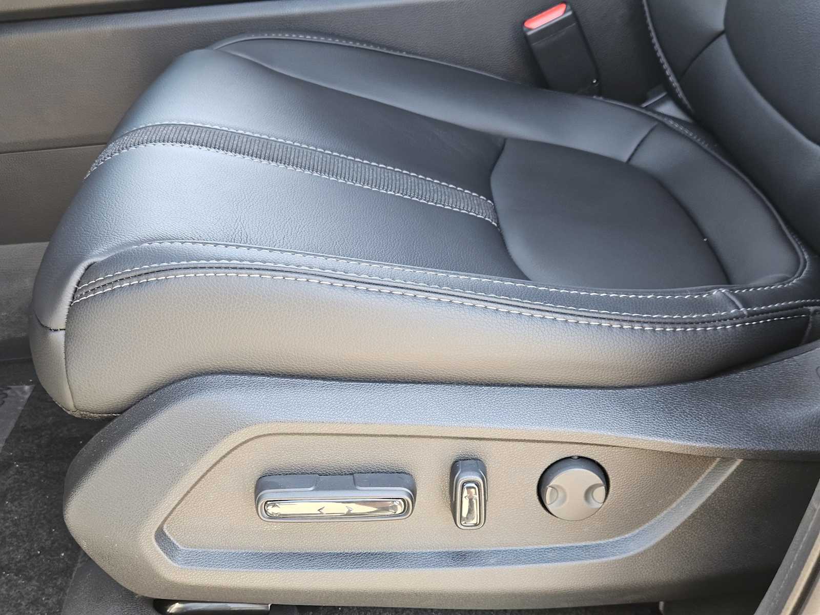 Thumbnail: 2026 Honda Pilot - 18