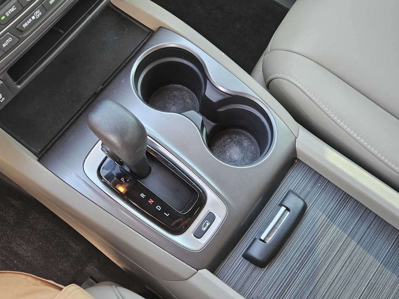 Thumbnail: 2016 Honda Pilot - 20