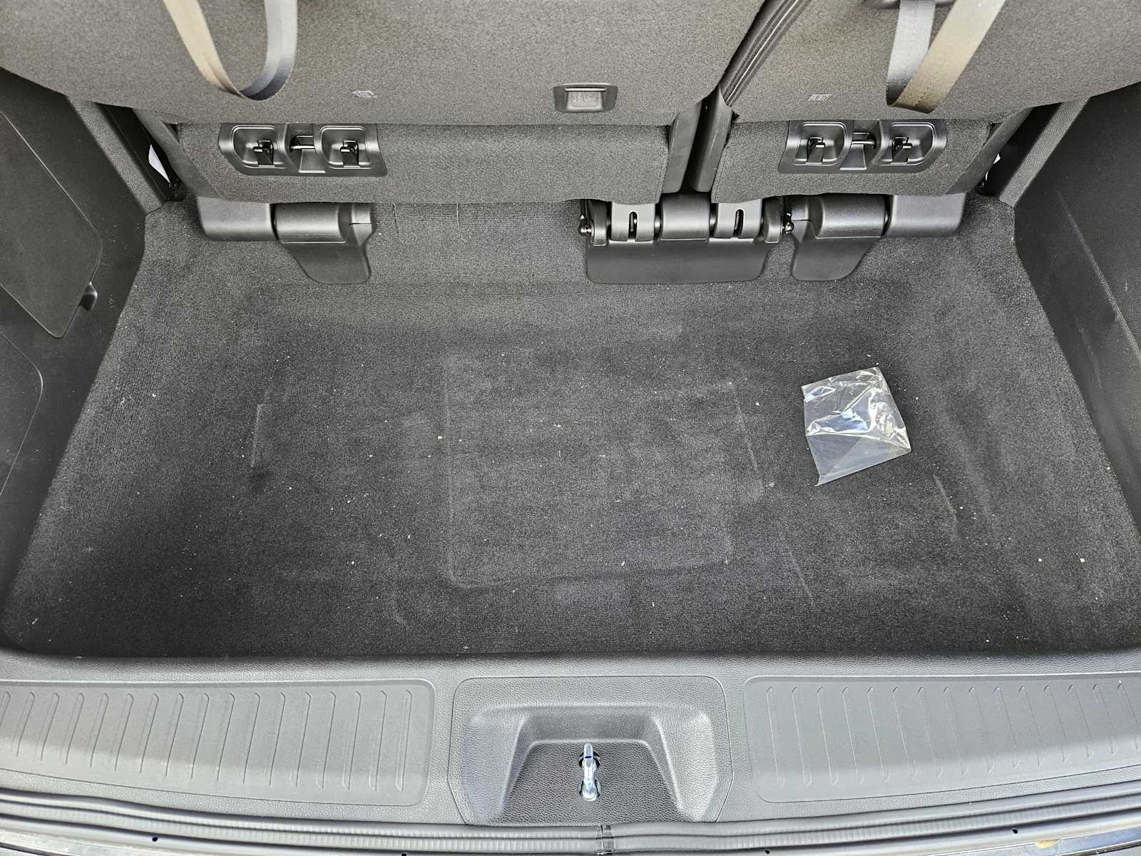 Thumbnail: 2026 Honda Odyssey - 25