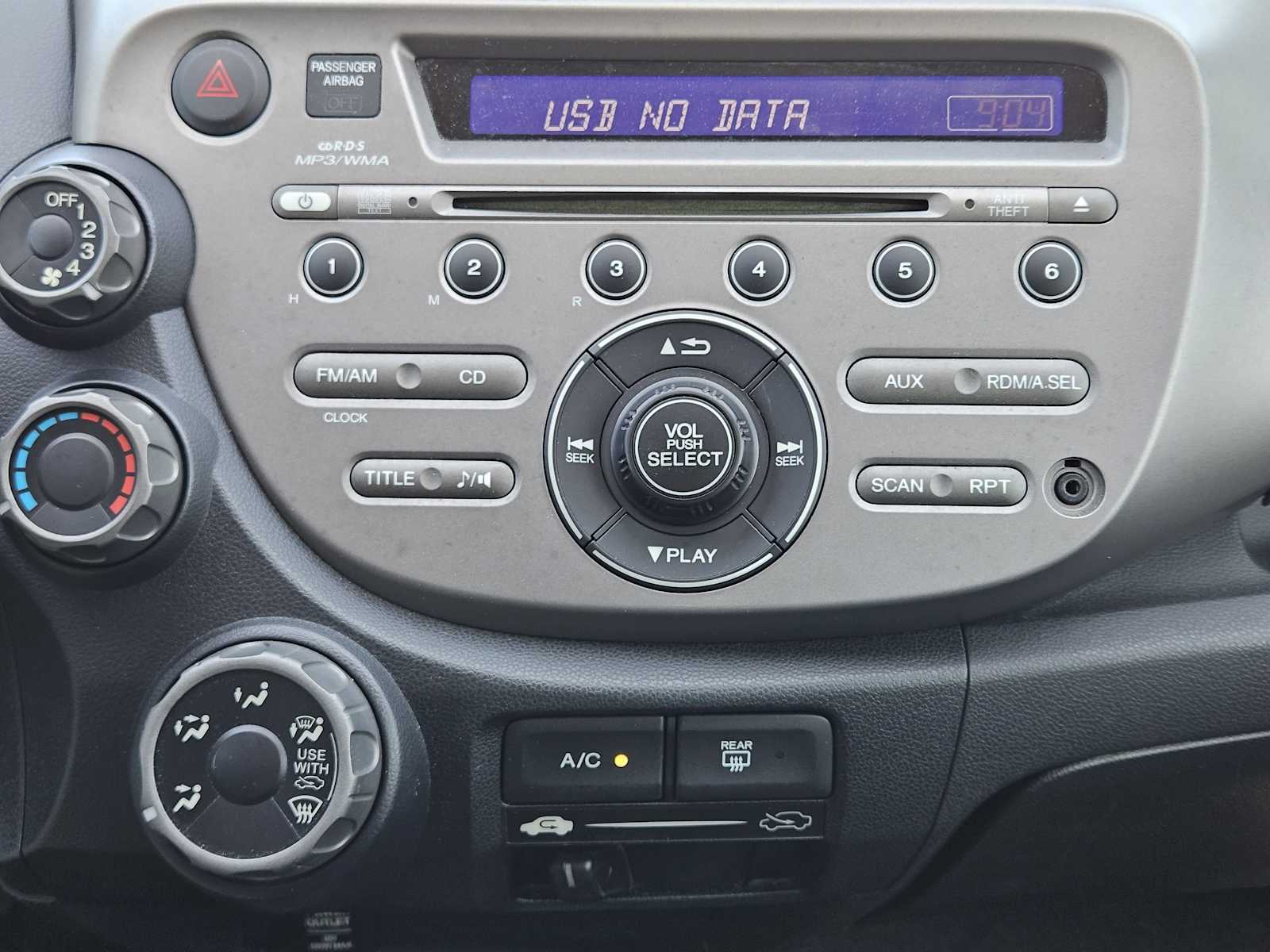 Thumbnail: 2013 Honda Fit - 17