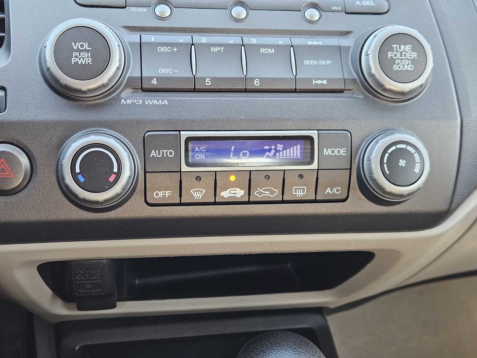 Thumbnail: 2010 Honda Civic - 19