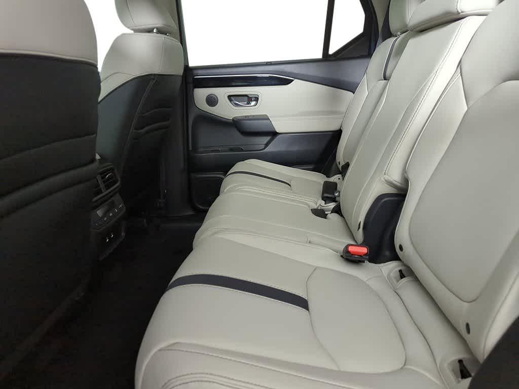 Thumbnail: 2026 Honda Pilot - 24