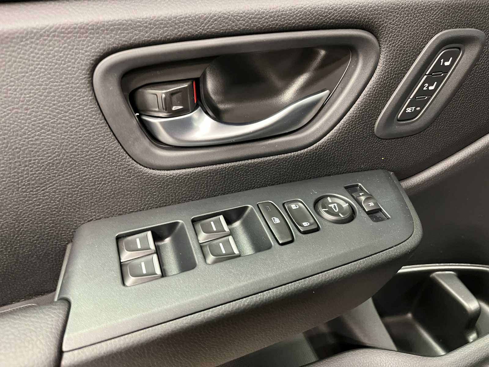 Thumbnail: 2026 Honda Pilot - 12