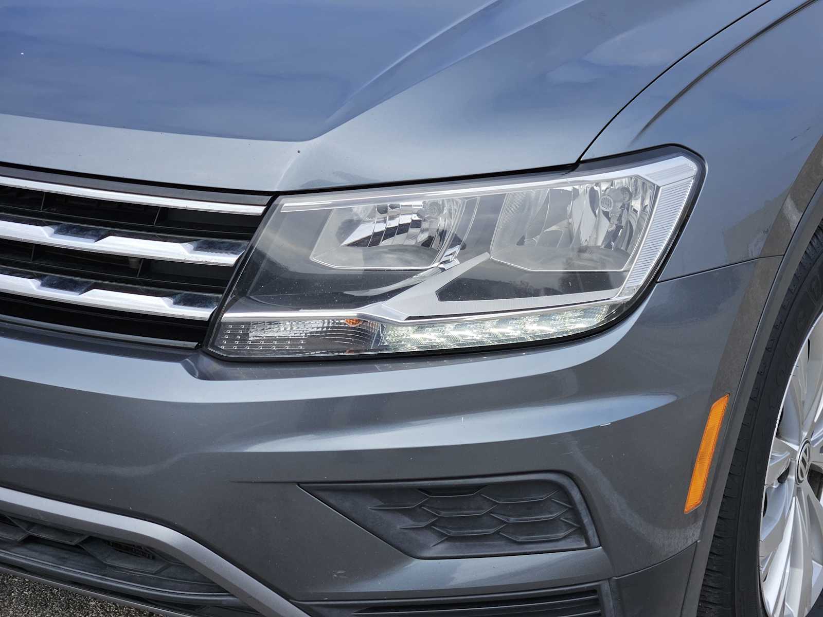 Thumbnail: 2018 Volkswagen Tiguan - 7