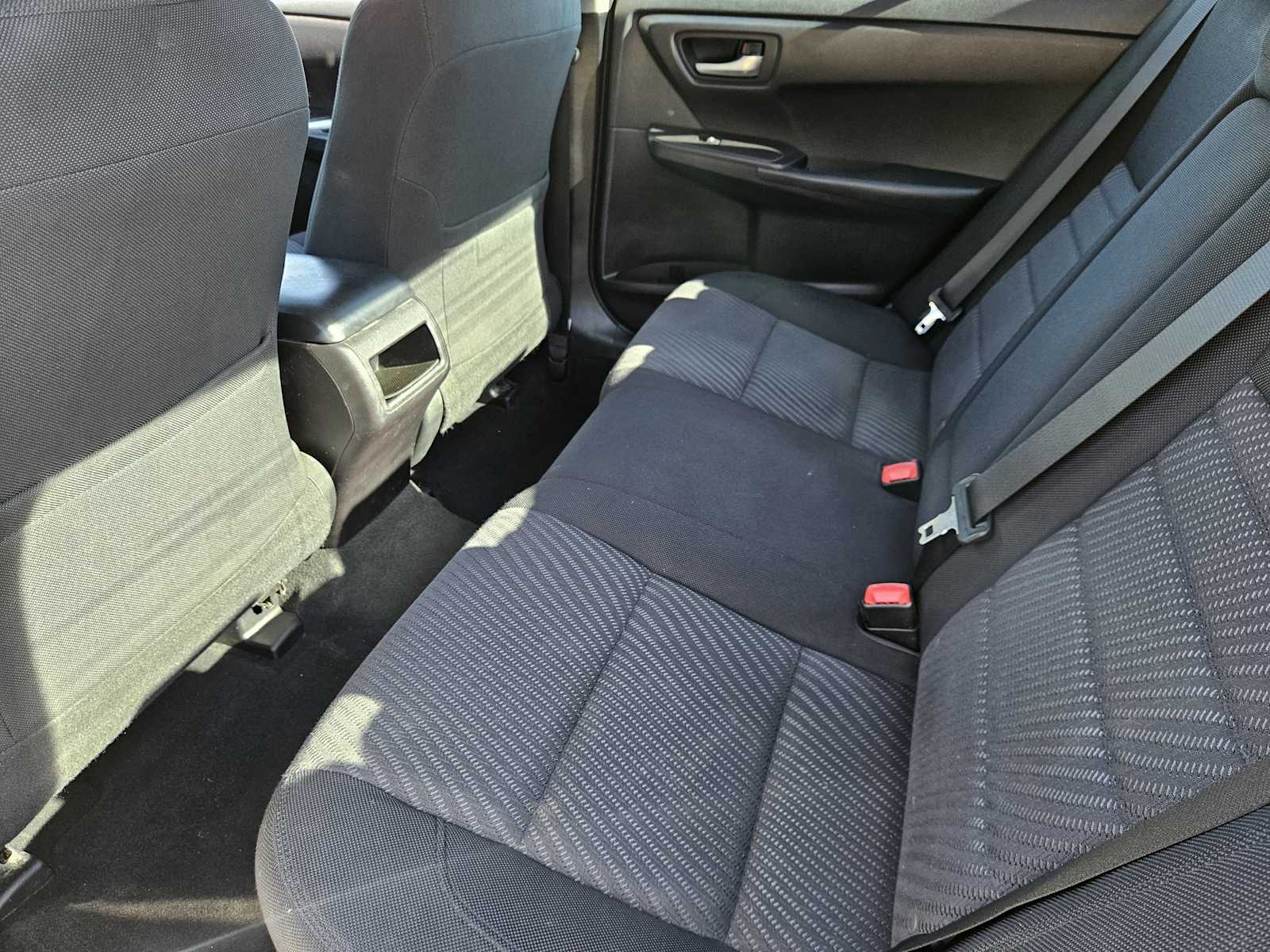 Thumbnail: 2017 Toyota Camry - 27