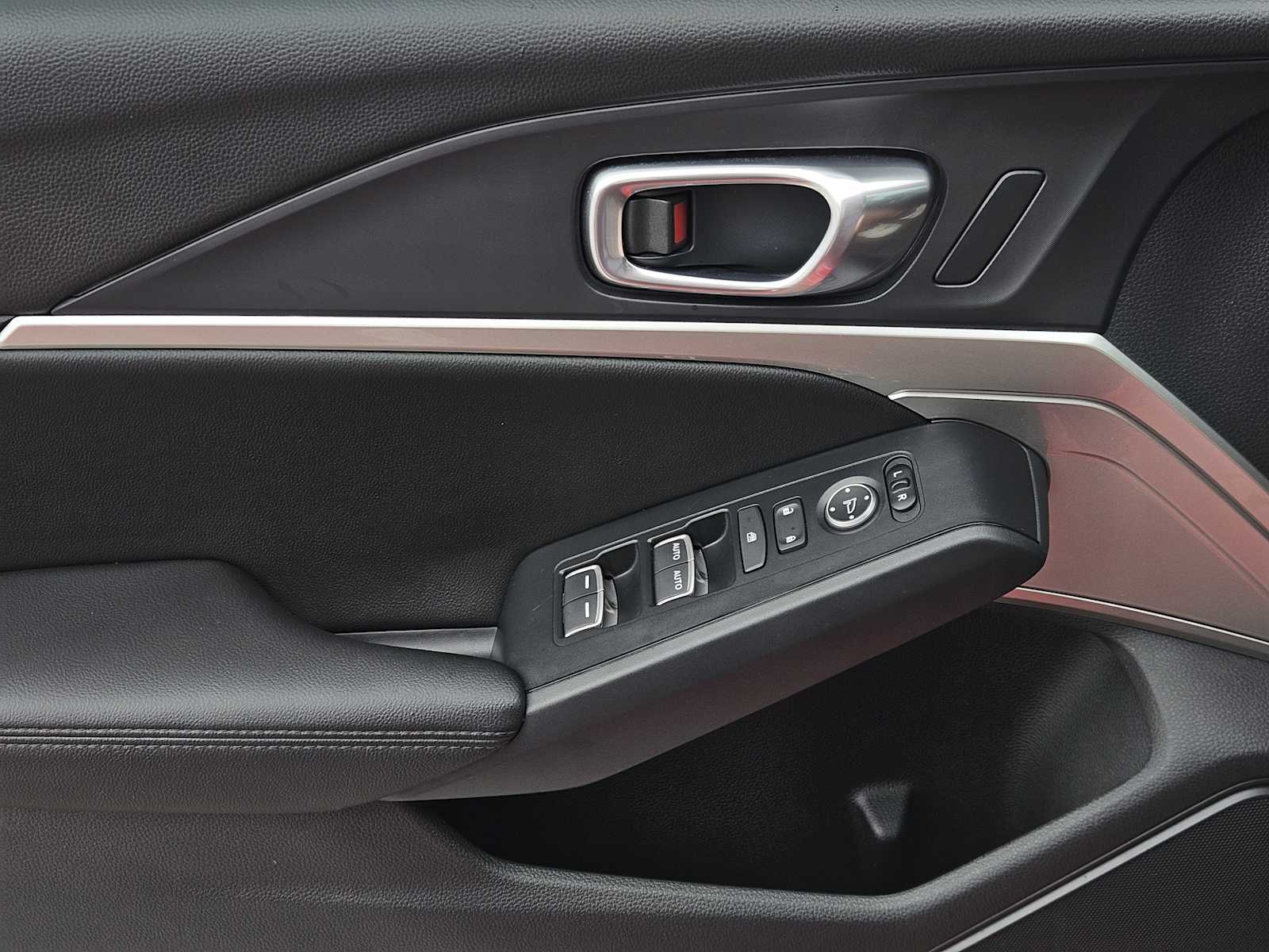 Thumbnail: 2023 Acura Integra - 21