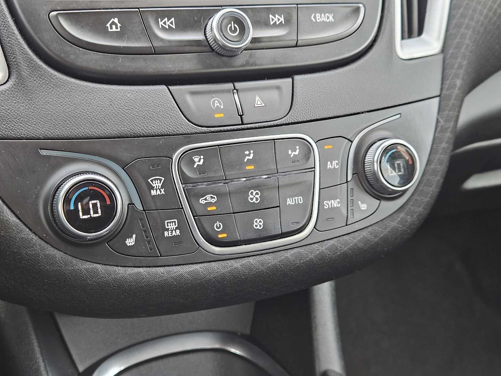 Thumbnail: 2023 Chevrolet Malibu - 19