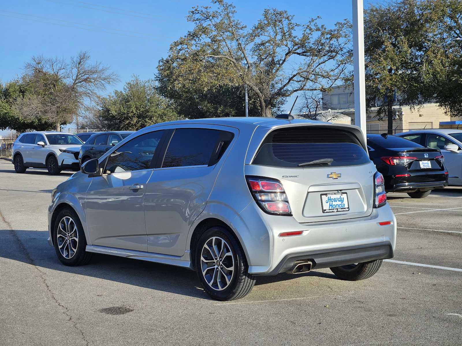 Thumbnail: 2017 Chevrolet Sonic - 5