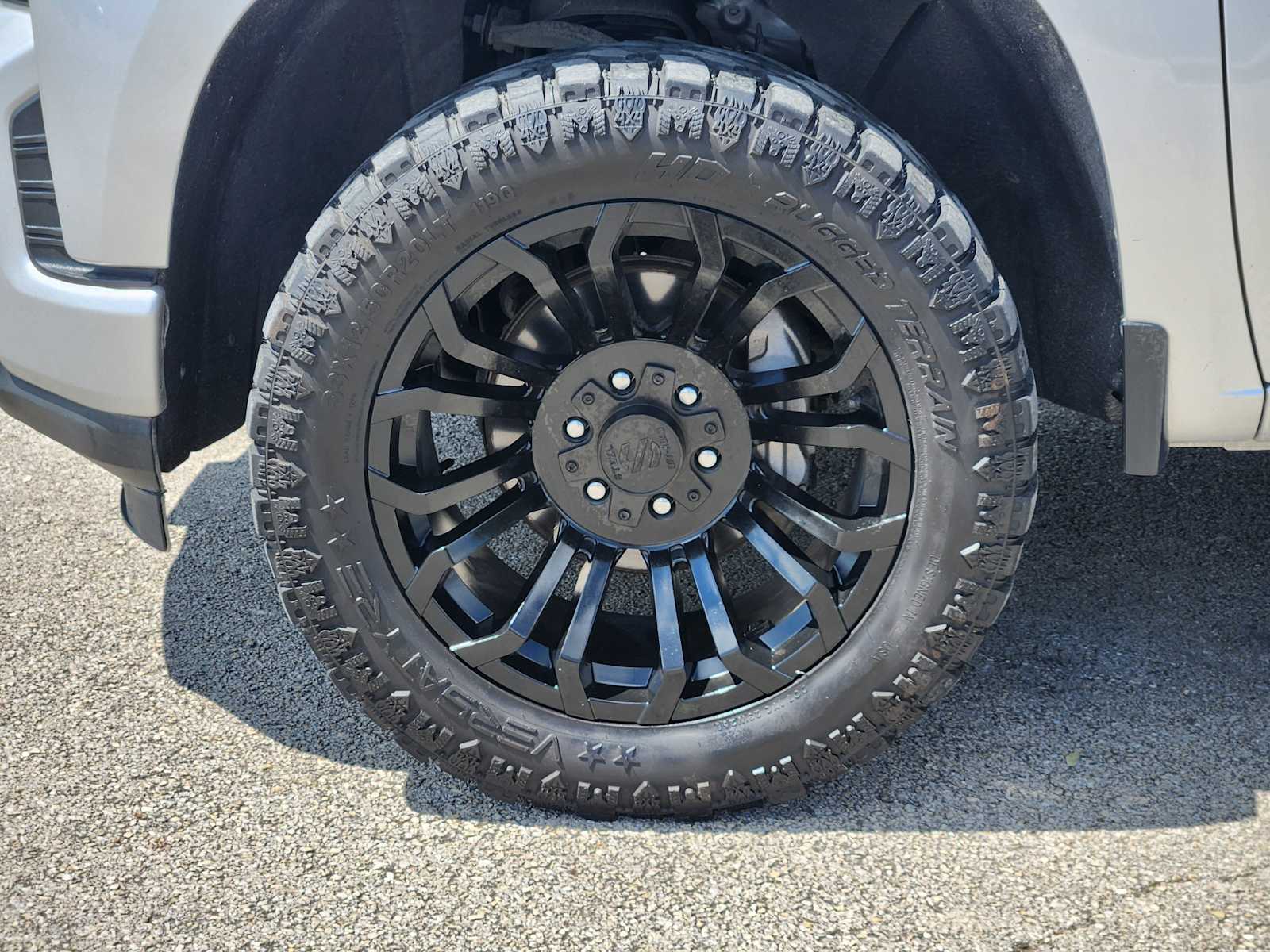 Thumbnail: 2020 Chevrolet Silverado 1500 - 9
