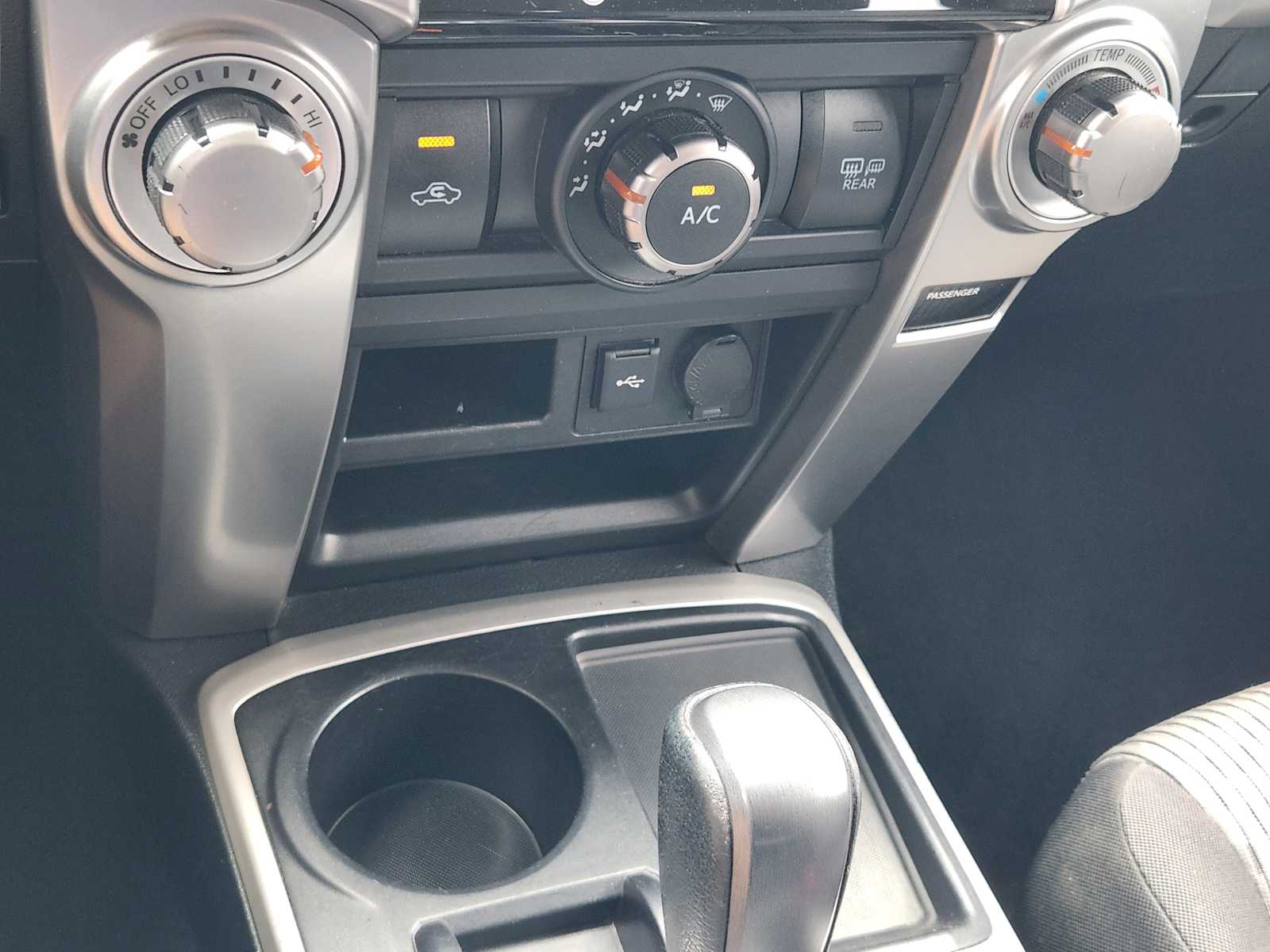 Thumbnail: 2021 Toyota 4Runner - 18