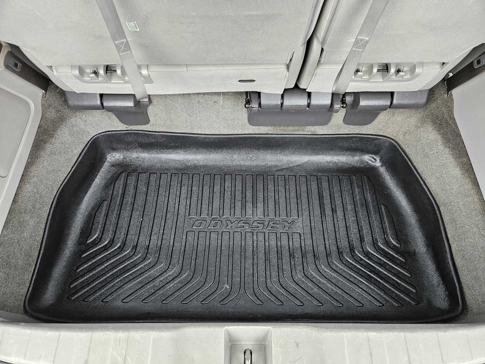 Thumbnail: 2012 Honda Odyssey - 30