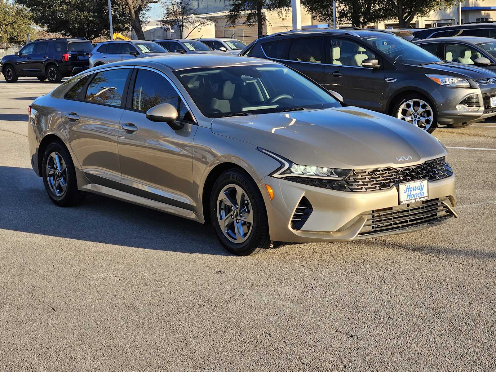 Thumbnail: 2022 Kia K5 - 3