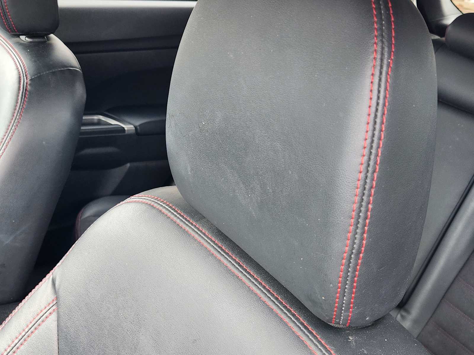 Thumbnail: 2022 Mitsubishi Outlander Sport - 15