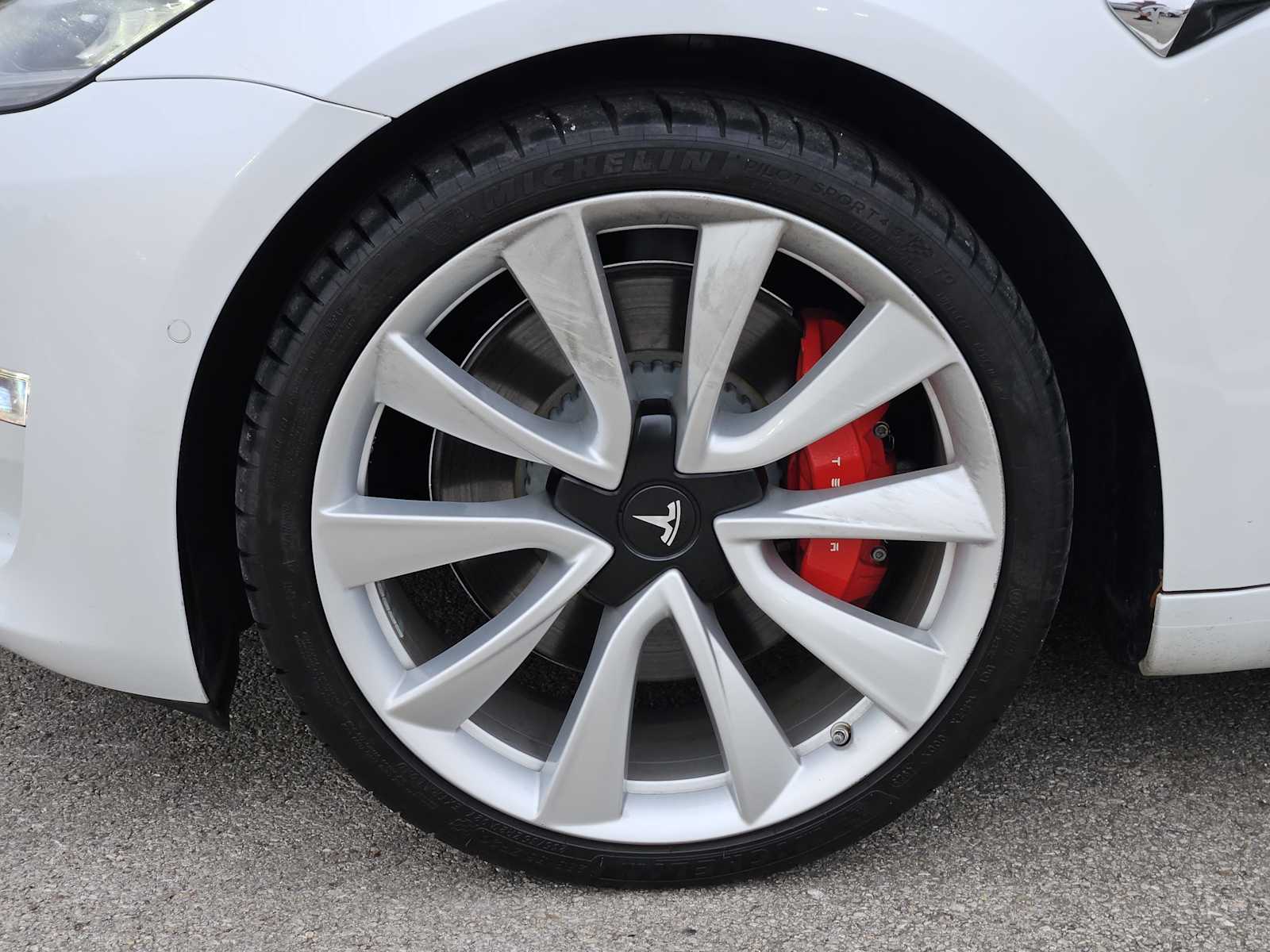 Thumbnail: 2019 Tesla Model 3 - 9