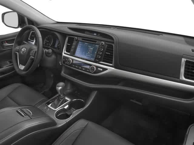 Thumbnail: 2017 Toyota Highlander - 16