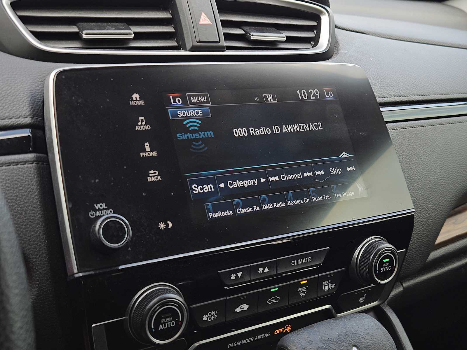 Thumbnail: 2019 Honda CR-V - 16