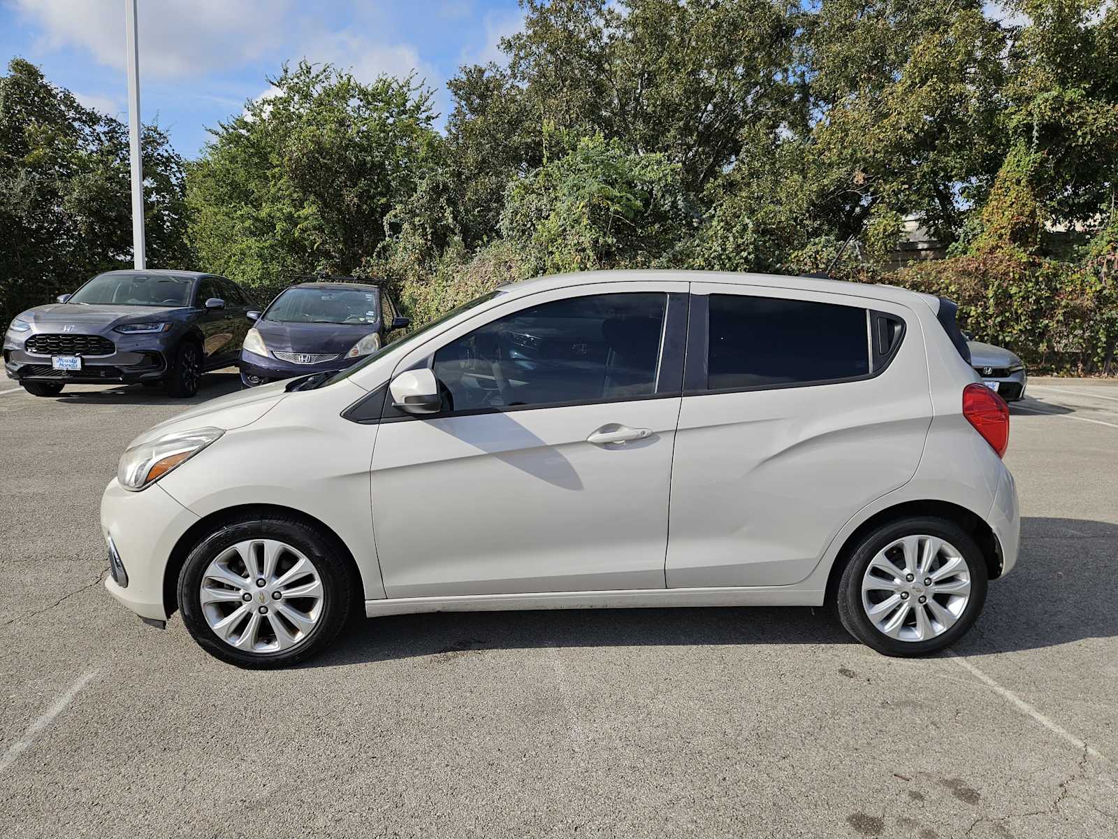 Thumbnail: 2017 Chevrolet Spark - 4