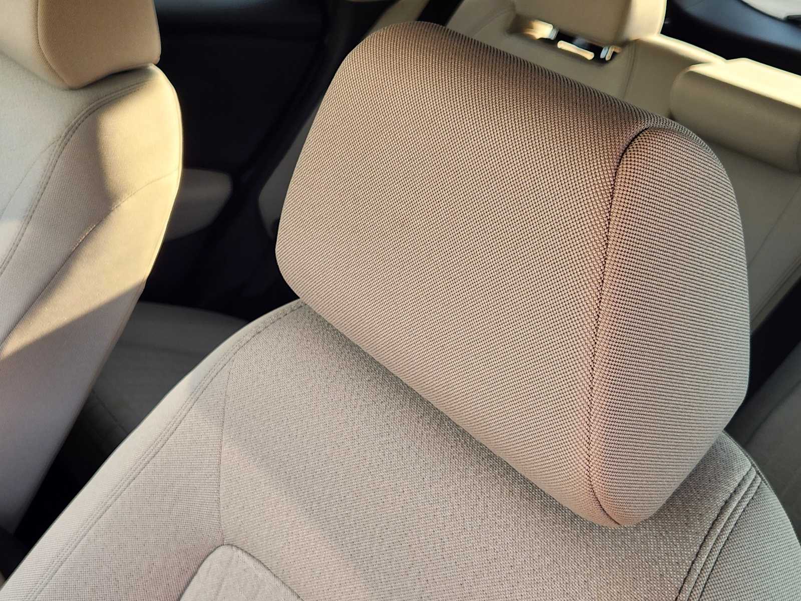 2026 Honda HR-V LX - Photo 14