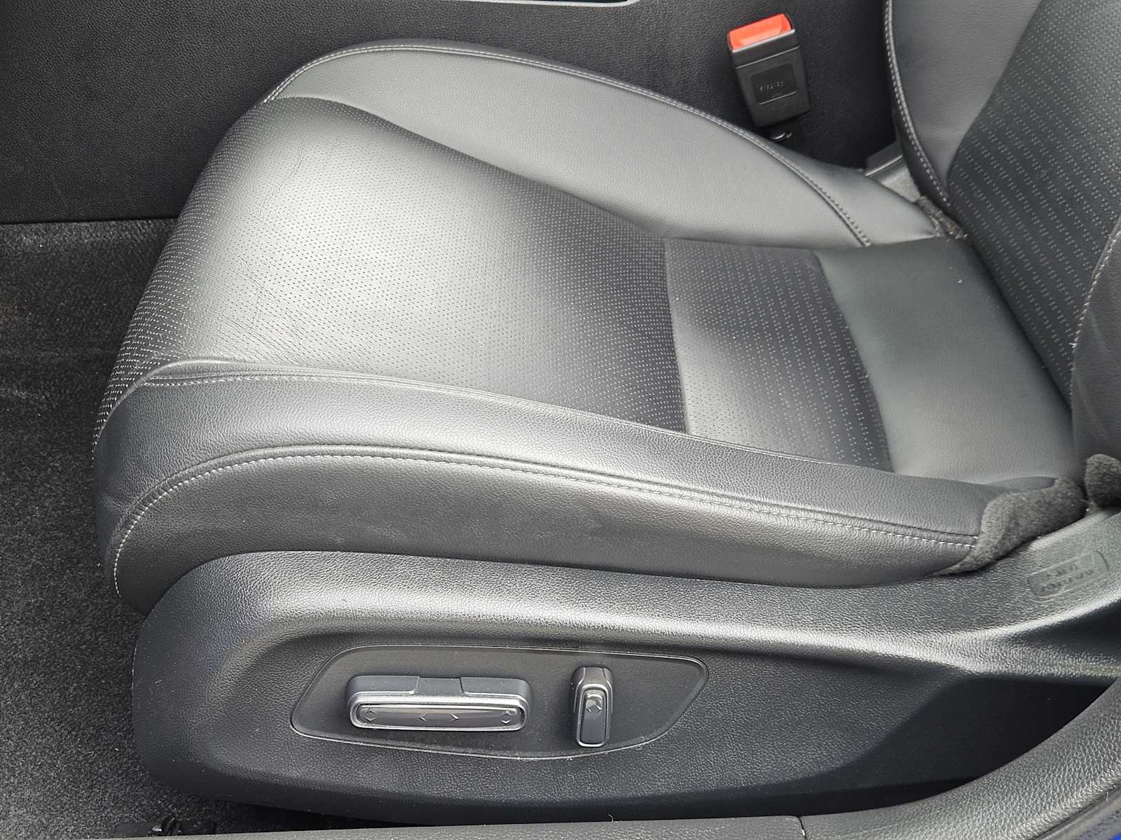 Thumbnail: 2024 Honda Civic - 24